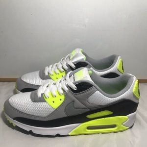Nike Air Max 90 Men Size 9.5 Women size 11